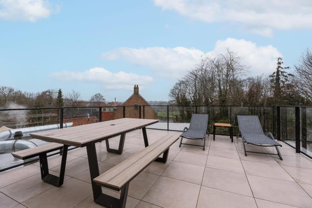 Huswell - With Two Large Terraces